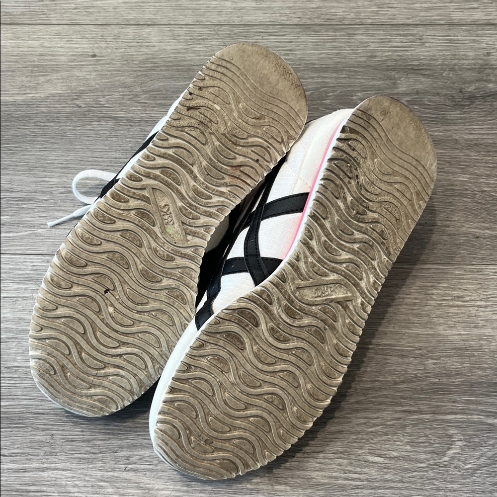 ASICS sneakers W7.5 - Picture 6 of 8